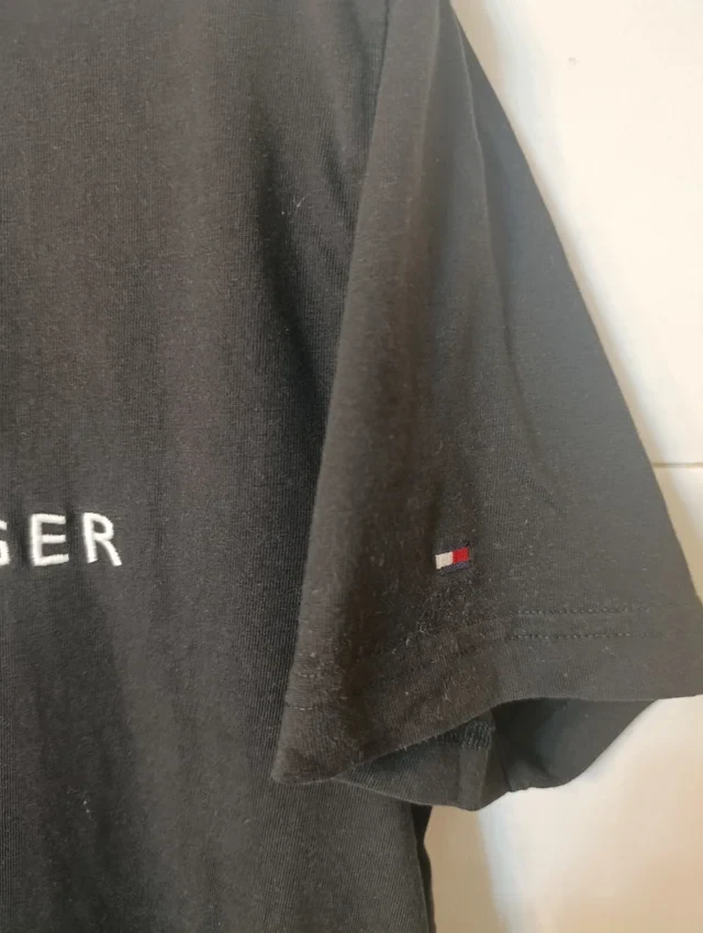 Tommy Hilfiger T-shirt met geborduurd logo R806 – photo 4